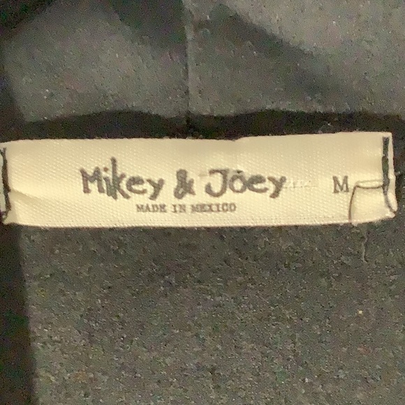 Mikey & Joey Women Blazer - Picture 4 of 5